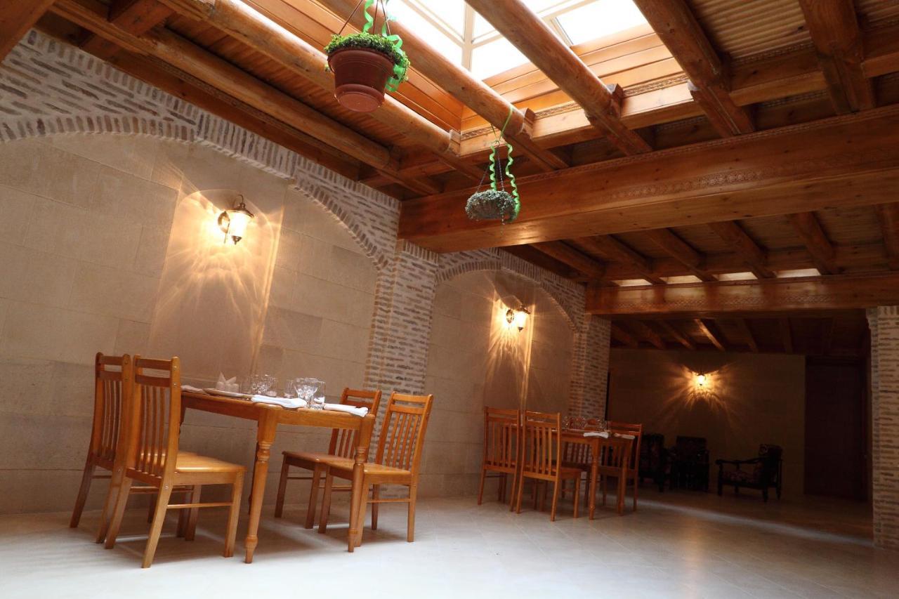 Hotel Asl Bukhara Bagian luar foto